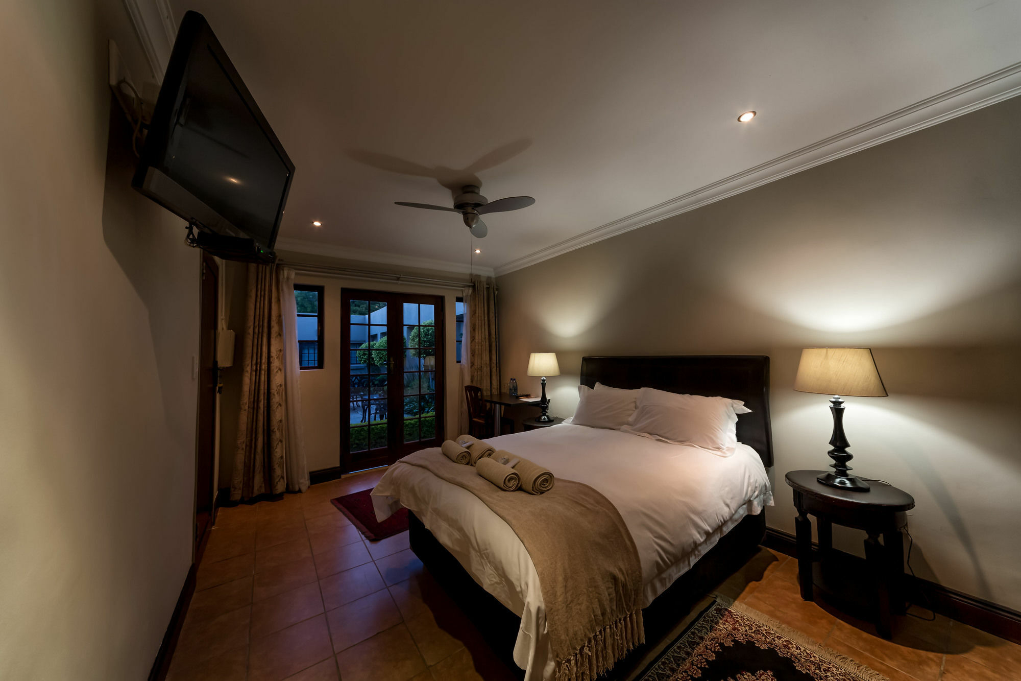 12 On Brecher Pretoria Luaran gambar